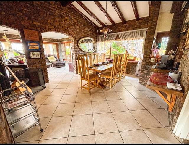 5 BEDROOM HOUSE FOR SALE IN RIDGEWAY